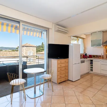 Studio Terrasse - Piscine- Tennis *